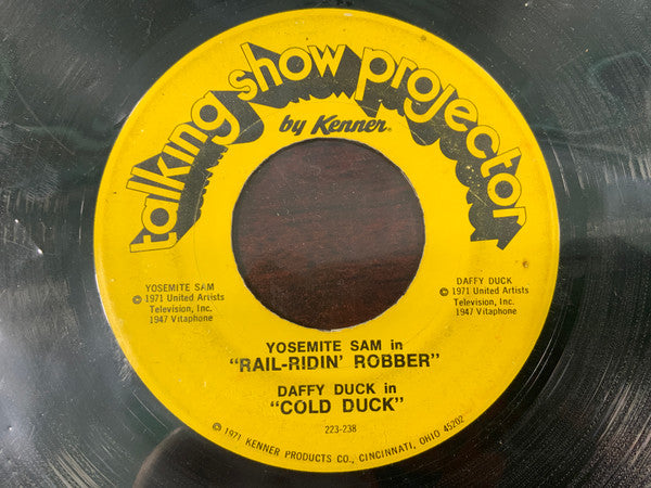 Yosemite Sam, Daffy Duck, Porky Pig (2), Popeye The Sailor Man : Talking Show Projector (7")