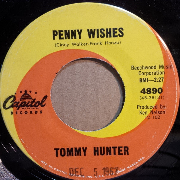 Tommy Hunter (2) : Poor Little Bullfrog / Penny Wishes (7", Single)
