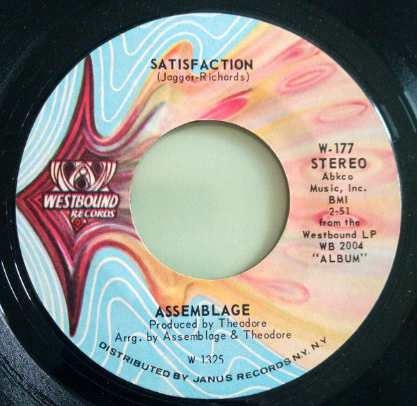 Assemblage : Satisfaction / Black And White (7", Single, Styrene)